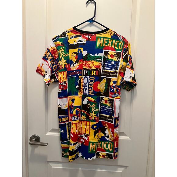 Latin T-Shirt- Men’s Size Large - Picture 2 of 2